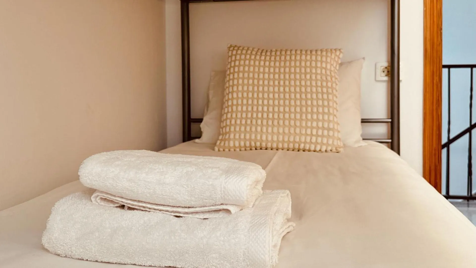 Click & Guest -Terrace With Sea And Mountain Views Villa San Bartolomé Semesterbostad