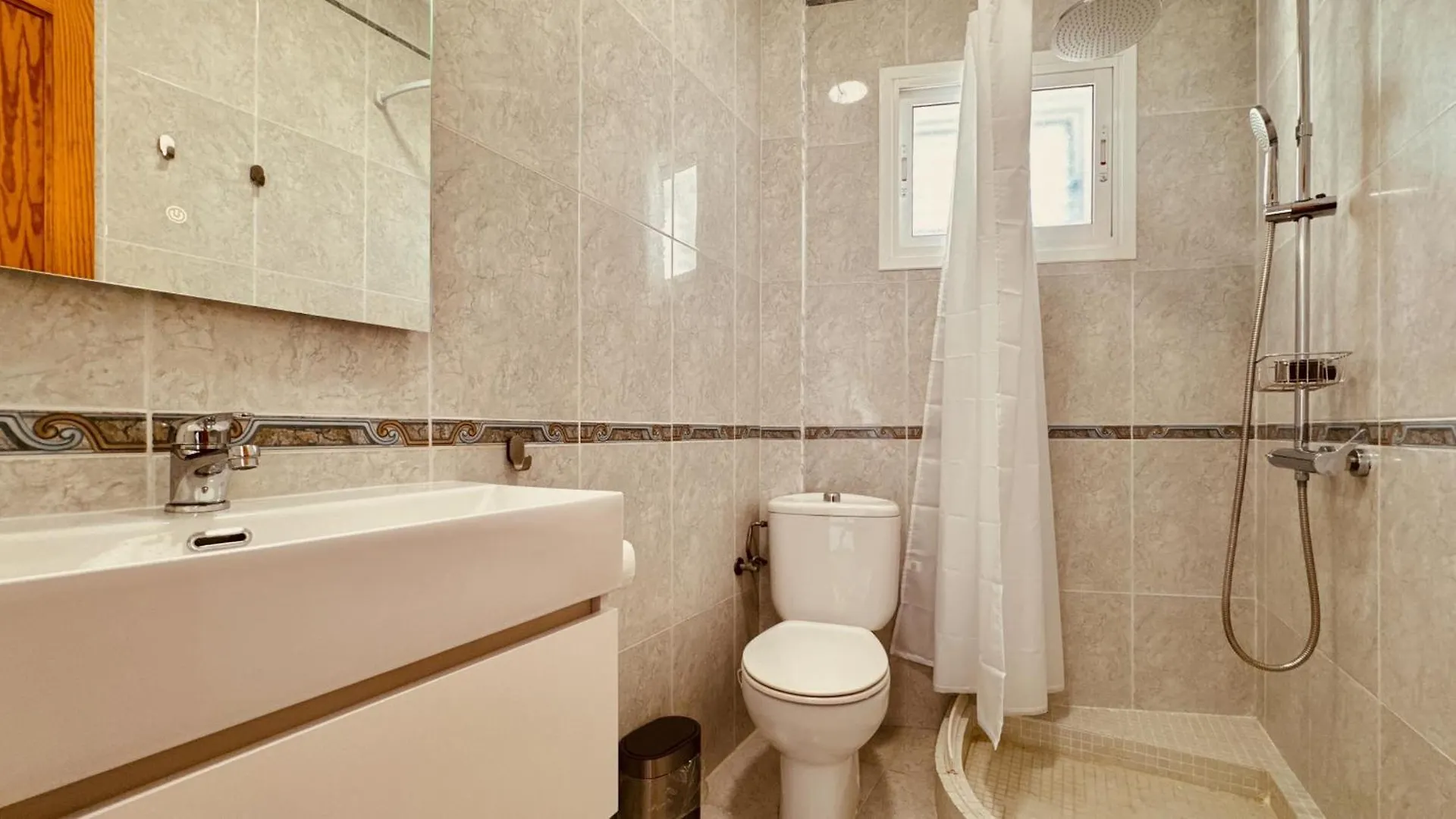 Click & Guest -Terrace With Sea And Mountain Views Villa San Bartolomé Spanien