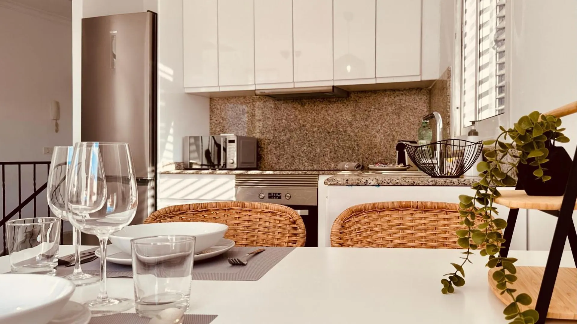 Click & Guest -Terrace With Sea And Mountain Views Villa San Bartolomé Semesterbostad