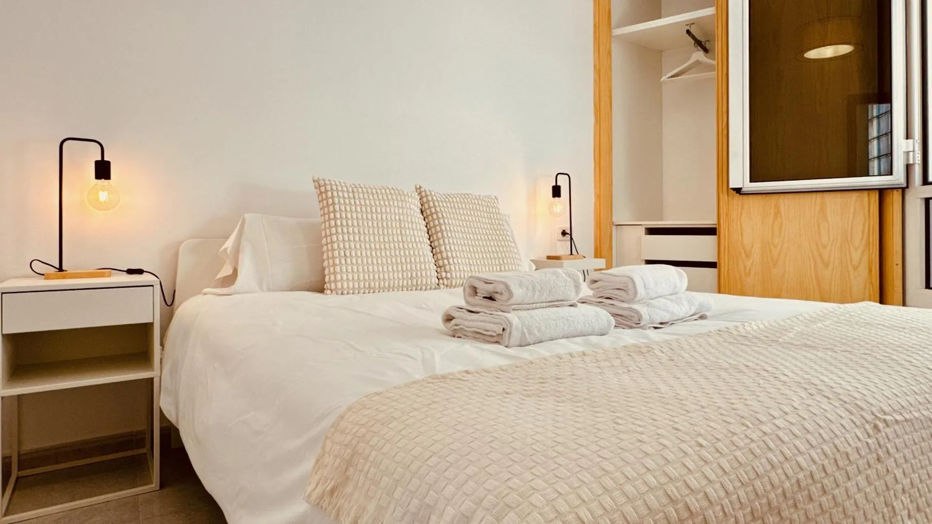 Semesterbostad Click & Guest -Terrace With Sea And Mountain Views Villa San Bartolomé